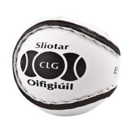 Game Sliotars